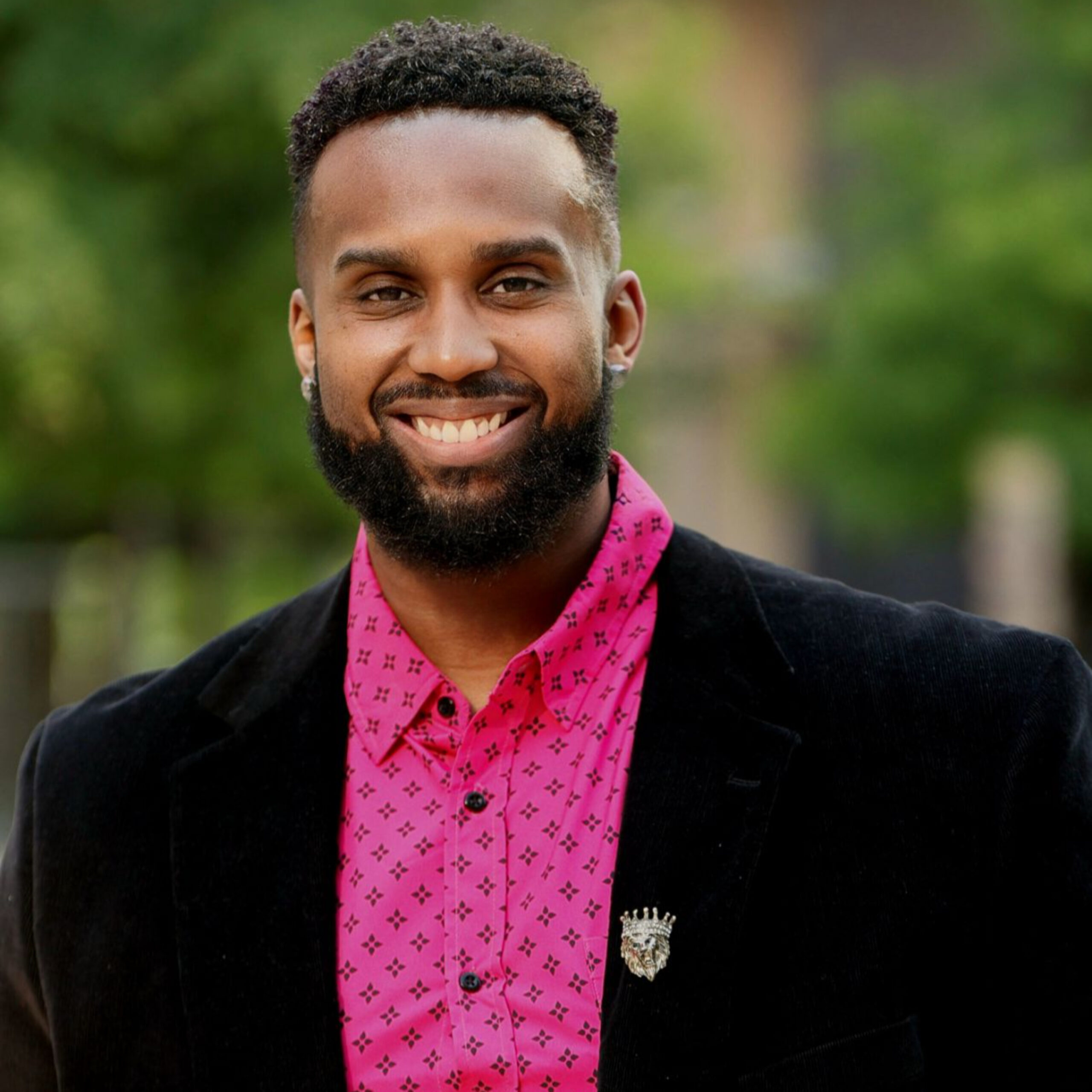 S2 – E25 – From Super Bowl Rings to Financial King: Tony Hills’ Playbook for Authentic Financial Success